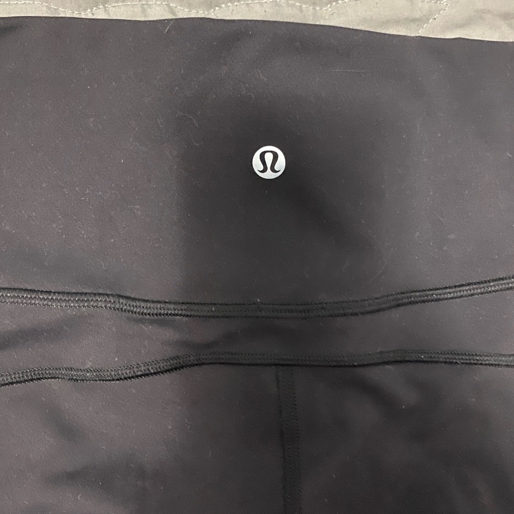 Lululemon | Wunder Under 23’’ Cropped Legging | Size 12